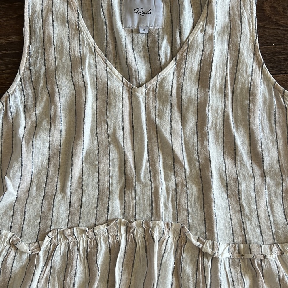 Rails Ruffle Blouse - Picture 2 of 4